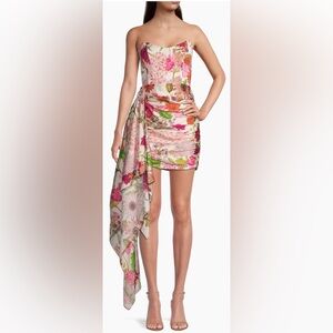 Katie May
Chasing Dawn Floral Minidress